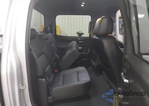 2018 Chevrolet Silverado 1500 2Lt from USA, damaged, VIN 3GCUKREC8JG574183